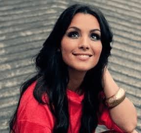Hi! I'm Caitlyn